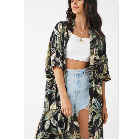 Forever 21 Tops - NWT Below the knee kimono